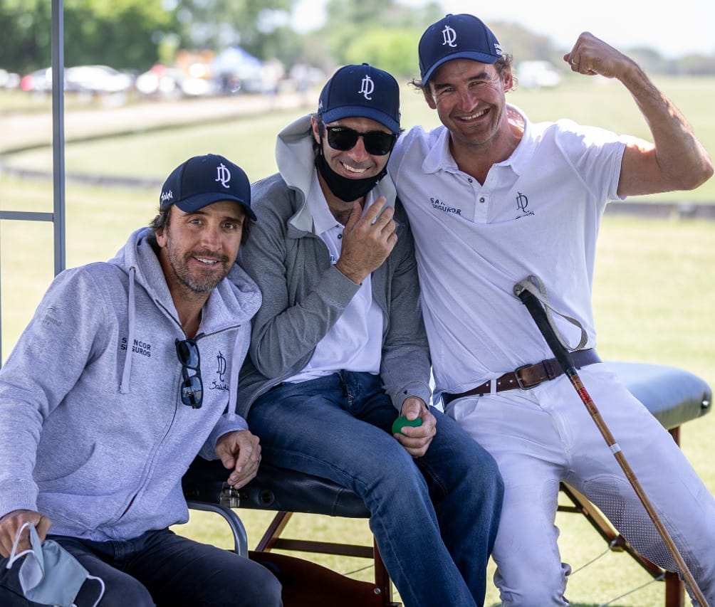 Mientras se recuperan de sus lesiones, Pablo, Pelón y Juanma acompañan desde afuera. Ojalá pronto podamos verlos dentro de la cancha con <a href="/ACambiasoOK/">Adolfito cambiaso</a>