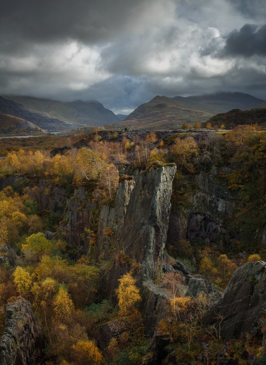 mountainimages's tweet photo. 3rd tweet of the year! https://t.co/DBv6hNHbMS
