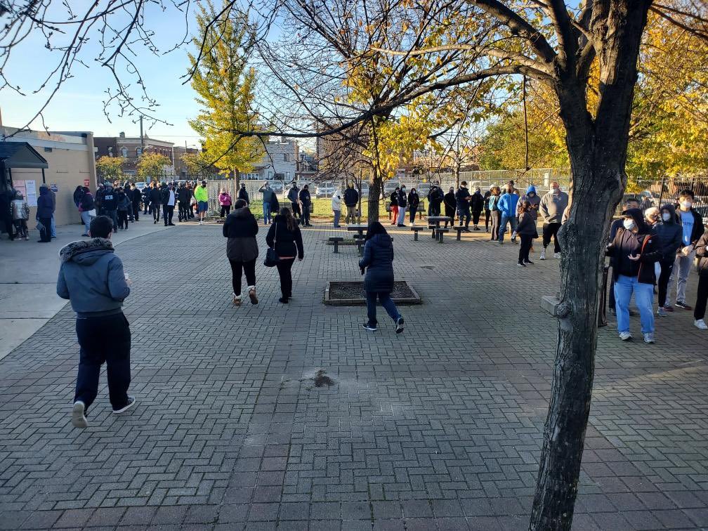 EricCortellessa's tweet photo. I’m in Philly’s Ward 26, one of the few parts of the city Trump won in 2016 (by 294 votes!). Poll workers here said it had lines around the block of mostly Trump supporters from 7-8 am, but lines have died down and it’s been mostly Democrats since. (Photo by @zimproductions.) https://t.co/jiOOG5okWm