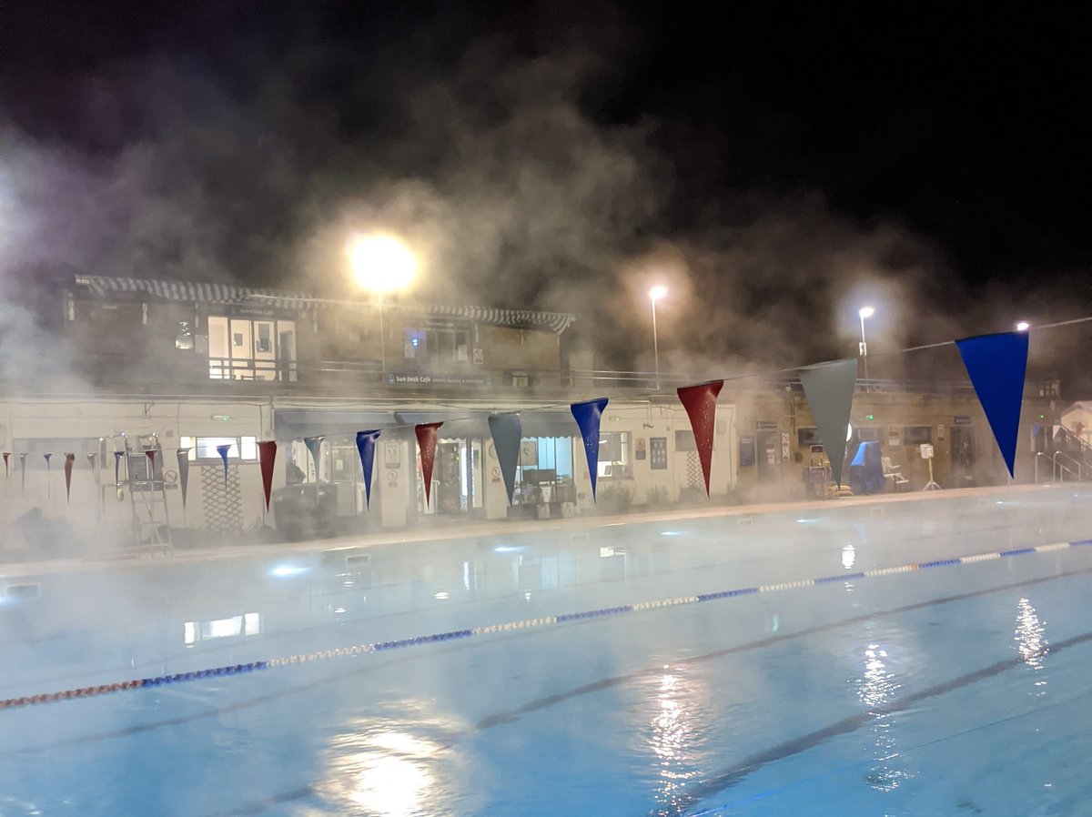 CurlyAdventurer's tweet photo. My name's Suz and I'm a swimaholic... #moonlightswim #electionavoiding #lockdowncramming #tuesdayvibe https://t.co/3Tef61XtQz