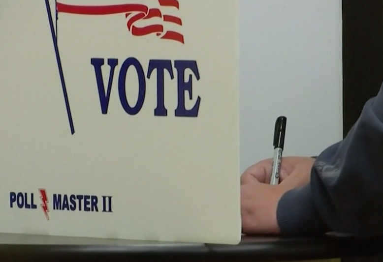 cdscally's tweet image. It's a fucking wooden screen. Did they really need to call it a "Poll Master"? Also, what could possibly have been deficient with Mark I?