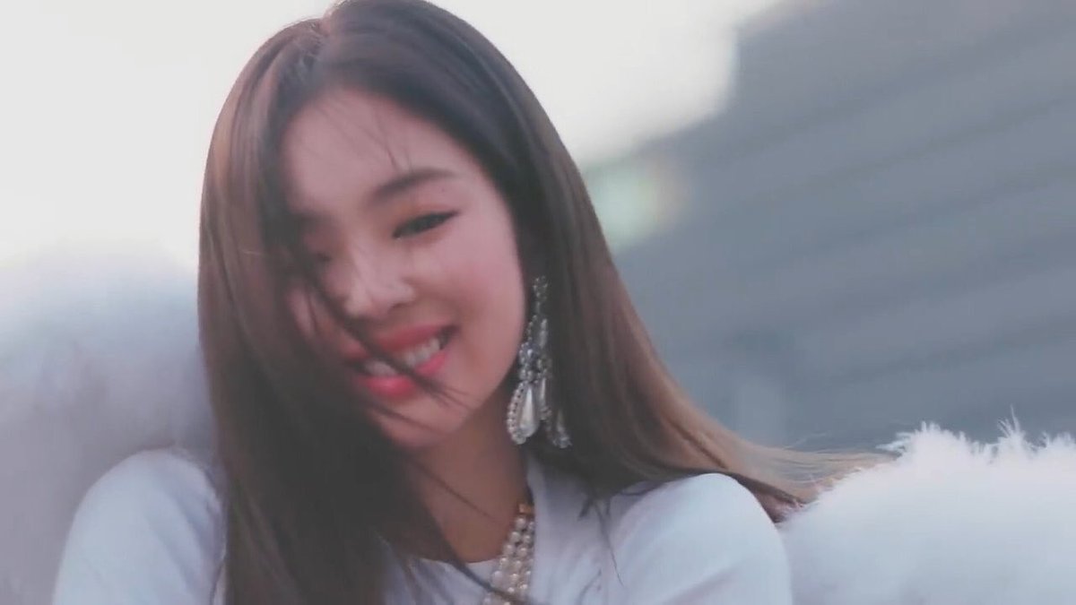 jennie pics tweet media