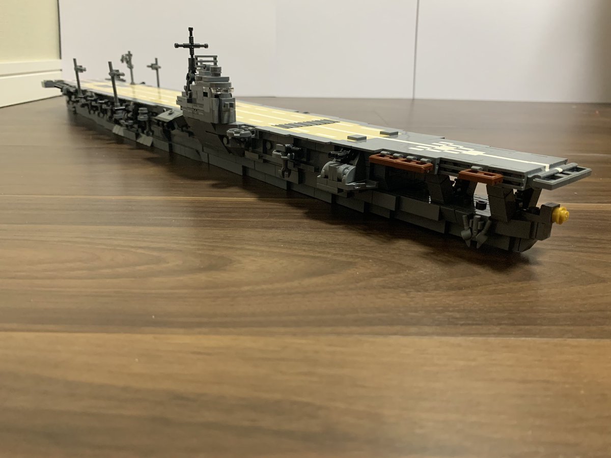 レゴ 空母簡単 レゴで空母 伊吹 を作りました スケールは1 300です