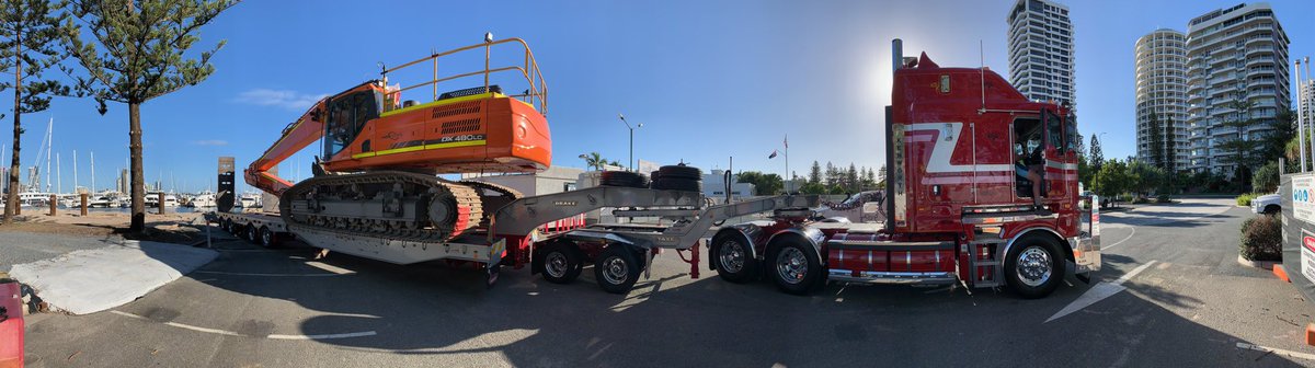 mgncivil's tweet photo. Our latest piece of equipment to join the fleet has just arrived at our Southport Super Yacht Berth project. A Doosan DX480 Long Reach excavator ready to do some deep digging!

 #construction #doosan #excavator #longreach #superyacht #reclamation #rockwall #revetment https://t.co/X4TmD1g4tj
