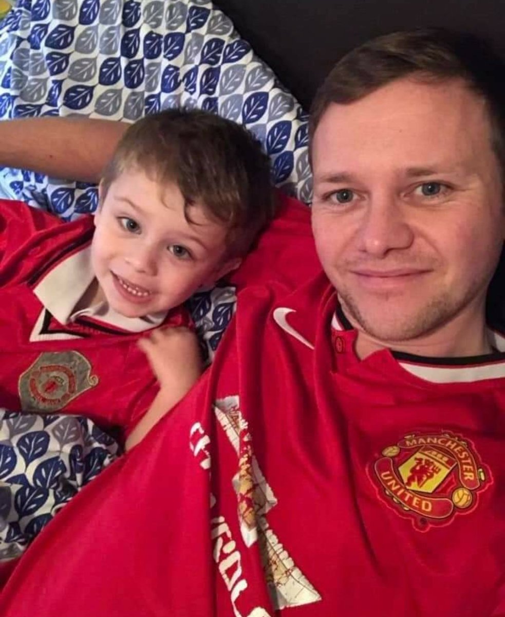 SalternHelen's tweet image. We're a small Cornish family.We don't have celebrity status or thousands of followers. We lost Ryan in horrific Hit &amp;amp; Run. Please spare a moment to watch  &amp;amp; sign, please 🙏
#RyansLaw  youtu.be/zCIbn3qah3s via @YouTube
petition.parliament.uk/petitions/3239…