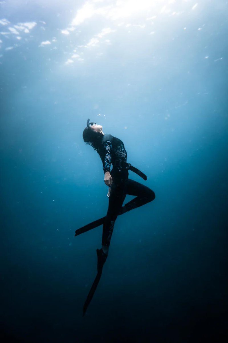 Hope your day is amazing as you are!🥰 Young Goose goes deep #youth #skinrepair #antiaging #skincare #skin #skincareproducts #skincareroutine #skincaretips #skincareislife #healthylifestyle #health #healthyliving #healthyskin