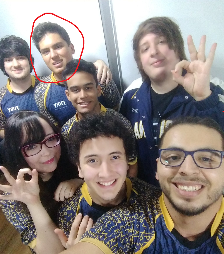 BeastJDL's tweet photo. .@ExpressOnRs "Why is everyone taking pictures with me? goddamn this whole place smells like marijuana? also why nitro looks like the guy who visits my mom when im sleeping wtf I dont want to be here anymore im so confused and scared..."
#GoDignity #FuckExpress @DignitySA https://t.co/Nyr8kgY90l