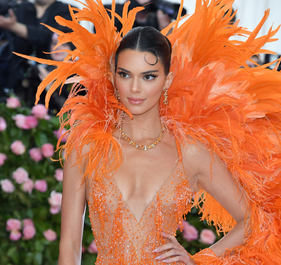 YOUNG HOLLYWOOD tweet media