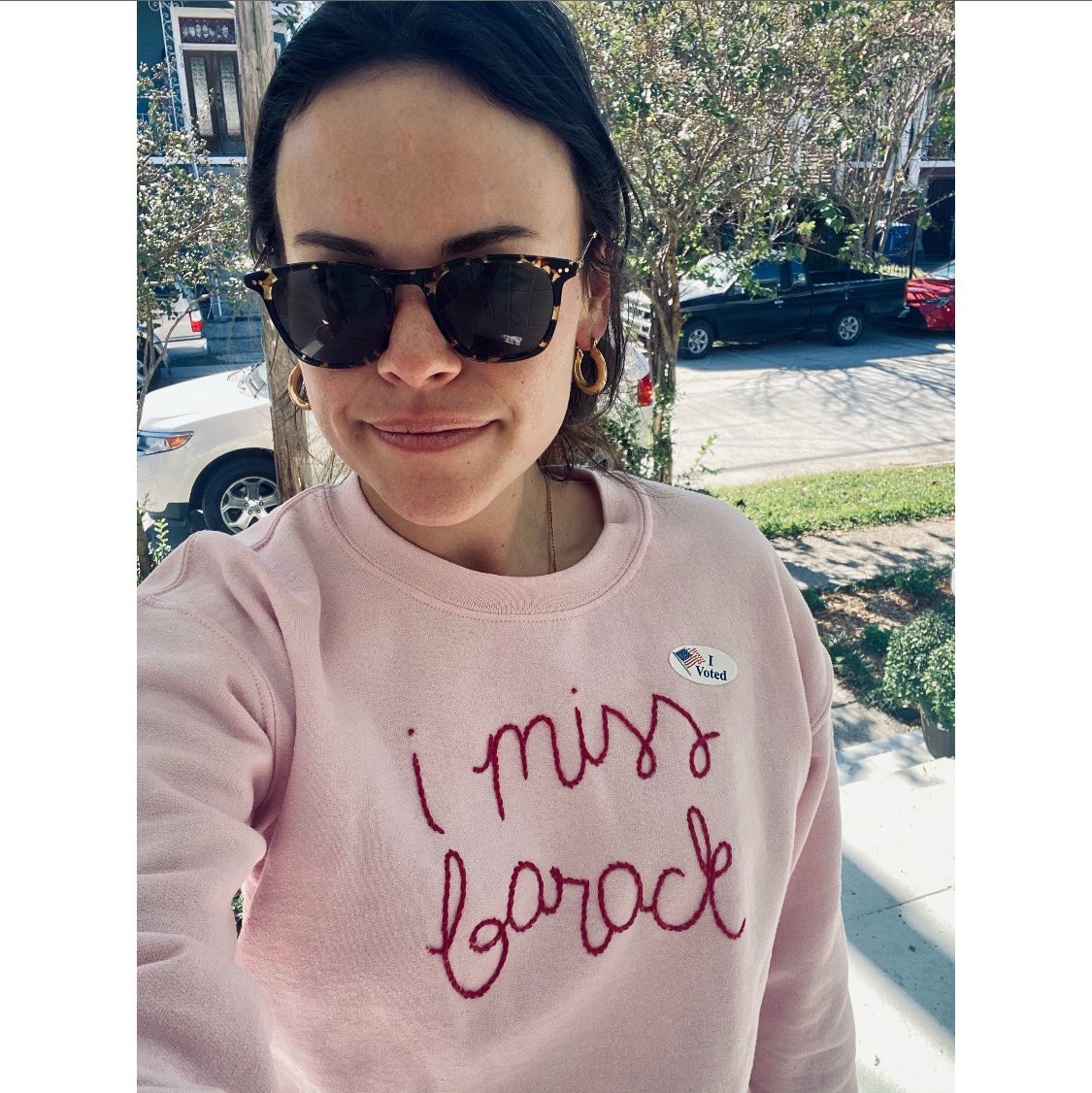 AubreeLacour's tweet photo. Obligatory “I Voted” selfie! #IMissBarack #Vote #Vote2020 https://t.co/7vRvYttJiK