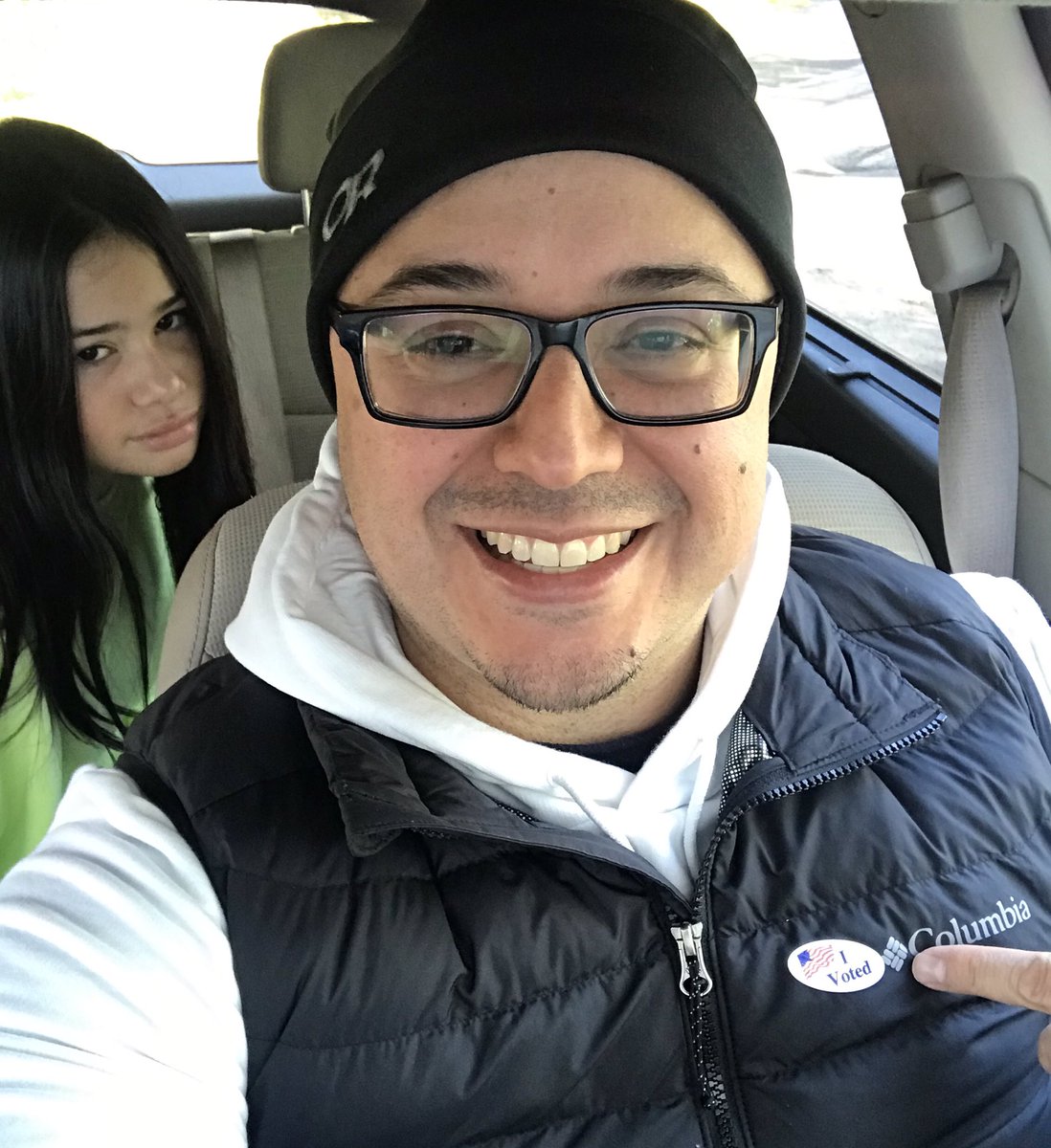 Sr_Corzo's tweet photo. Get at it people! Make your voice count! Who knows? The girl in the backseat could be a candidate in the future. Watch our world! @mchsactivism #IVoted #2020Elections #whyMCHSvotes #MakeItCount #WhyIVoted #photobomb https://t.co/SlgcR9bPXu