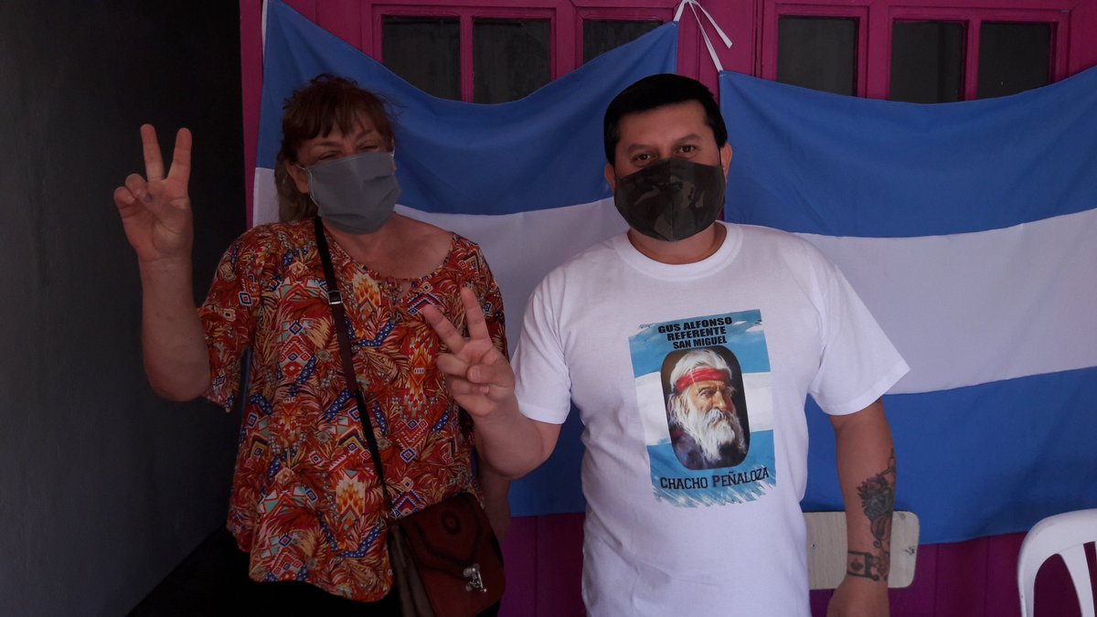 GusAlfonsoOk's tweet photo. Hoy nos reunimos con la referente de Evita San Miguel Claudia Borras y la referente del Movimiento Octubres Sonia Villalba, para hablar sobre la situación actual de #SanMiguel y como salir adelante post pandemia, entre todos.
Como referente de San Miguel de la Chacho Peñaloza✌❤ https://t.co/lVzFt1aHcd