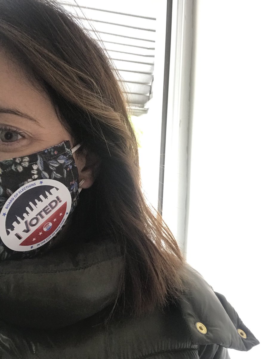 TaraB89's tweet image. #VoteForScience #VoteForDecency #VoteForHealth