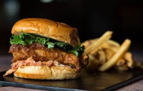 ReachPub's tweet photo. National #sandwichday today - come order your fav sandwich from the menu.  Tell us what you like about it?  What's the best drink that goes along with it? https://t.co/yjinCB5kd7
