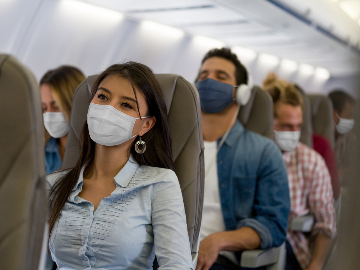 HUBInsurance's tweet photo. See what HUB’s Carrie Cheverny had to tell #HRBartender about #employer obligations for #businesstravel during #COVID19. #compliance  https://t.co/DQ89l27OQQ https://t.co/WZnlFEmQdO