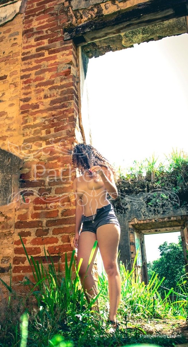 Pathernom_'s tweet photo. Linda ninfeta toda pequenininha para encantar você...
@Diiannaww
🔞Acessem: https://t.co/JEcUlDFkrV
💬🔃❤️
#PathernomModels, seu prazer num clique!
#ModelRJ
#RT https://t.co/tsnBFHQ6F0