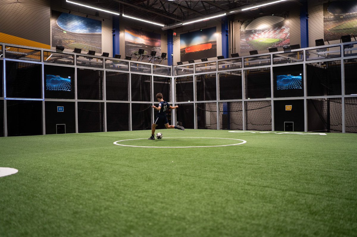 copastc's tweet photo. THE CUBE.
64 windows total
32 upper
32 lower
4 launchers
Can you master the awareness and execution of passing? Come try out COPA Train TODAY!
#copastc #copacube #copatrain #soccertraining https://t.co/uoH0mONjPY