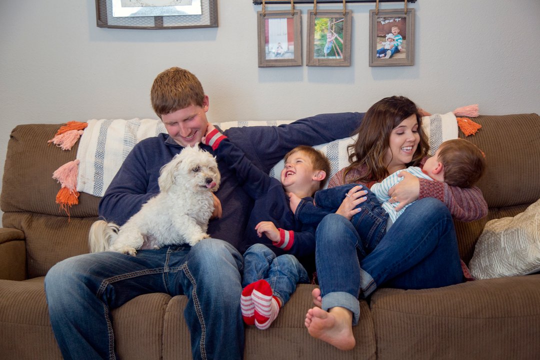 JeriA_Photo's tweet photo. I would say that the Brady family does a great job embracing the beauty and love in the chaos of raising a family. 🥰 https://t.co/AfSFgC7sN6