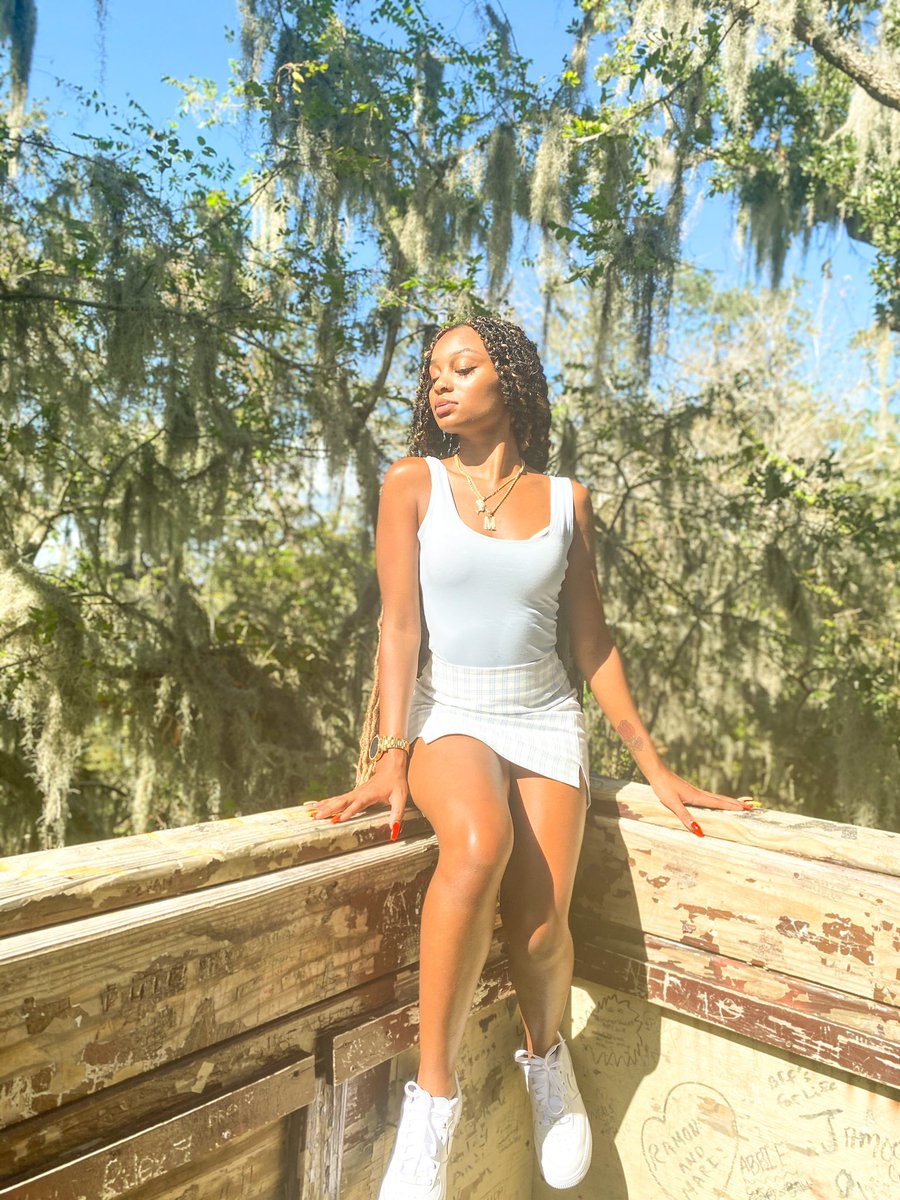 mulamilann's tweet photo. Higher Places ✨☝🏽 #NatureBaby #HiddenTreeHouse #BirdsSinging https://t.co/UpMGNxyDFV