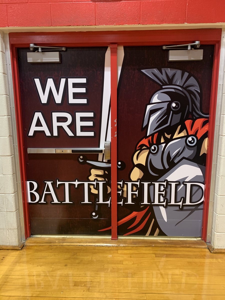 CorePrintsUSA's tweet image. Gym door wraps for Battlefield Middle School!

#coreprints #designprintinstall #doorwraps #schoolspirit