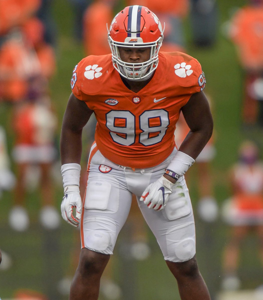 PFF_College's tweet photo. Highest-graded true freshman defenders 
1⃣ BJ Ojulari, LSU ED 
2⃣ Myles Murphy, Clemson ED
3⃣ Will Anderson Jr, Alabama ED
4⃣ Bryan Bresee, Clemson DT
5⃣ Eli Ricks, LSU CB https://t.co/caYksBcfkY