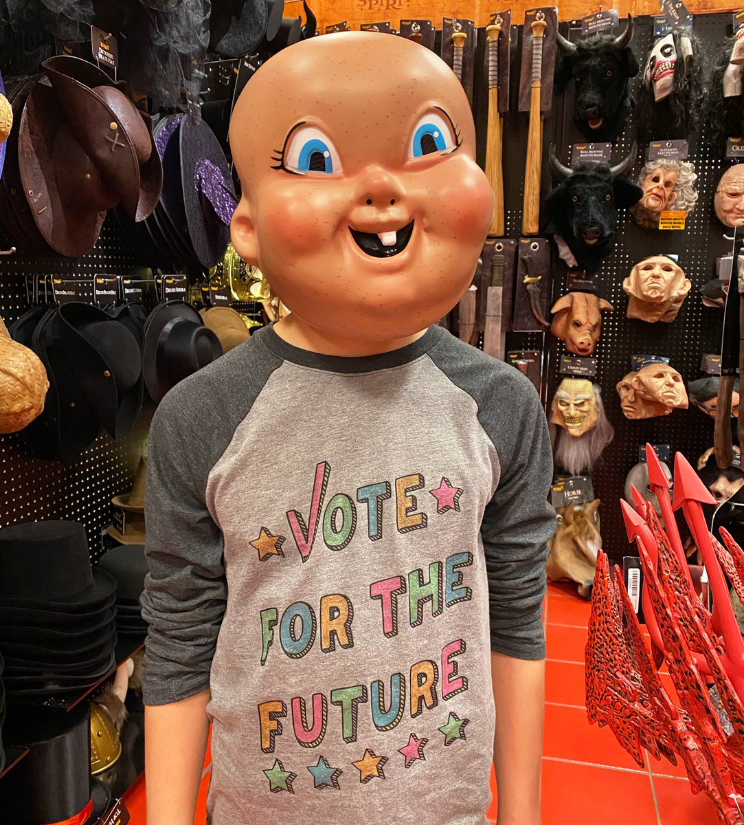 bradleybundlie's tweet photo. Itโs me! Being silly to send a serious message... ๐
ฟ๏ธ๐
ป๐
ด๐
ฐ๏ธ๐๐
ด ๐
๐
พ๏ธ๐๐
ด!!#voteforthefuture #gotvote #getyourvoteon #votingday2020 #electionday2020 #voteforkindness #voteforpositiverolemodels #votelikeyourchildrenlivehere https://t.co/0pJDNPtPwn