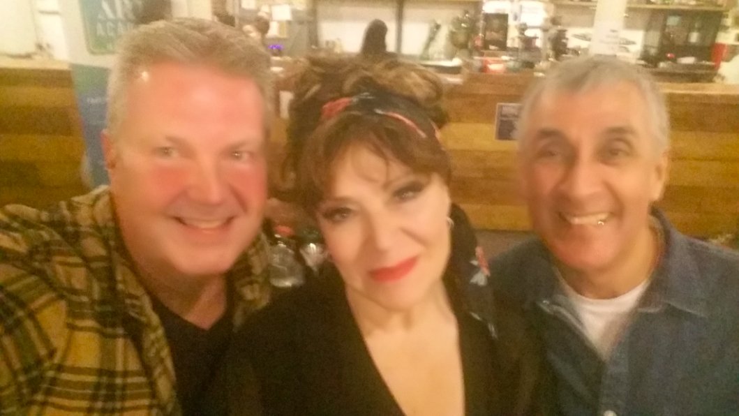 derekallan_2210's tweet photo. How I ache to go back to these times. #mame #theatre #itstoday #openanewwindow #vera #manchester
@OfficialTracieB @harriet_thorpe @hopemilltheatr1 https://t.co/jhNKkQXnjV