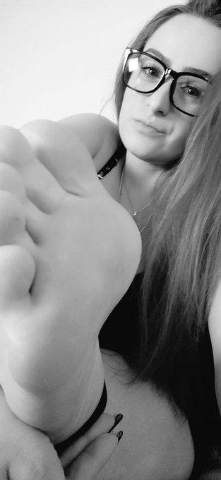 I'm online now 👣💦🍑 https://t.co/uxk7GIRPzX<a href="/tag/mvsales"class="tags"><span>#mvsales</span></a>
