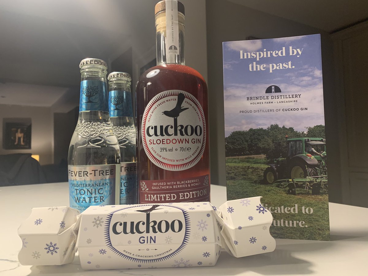 NinaLockwood's tweet photo. My favourite kind of delivery .... the new, limited edition #Sloedown #gin from my favourite @CuckooGin, along with a cluster of Christmas crackers! https://t.co/I8TVxDn8MI