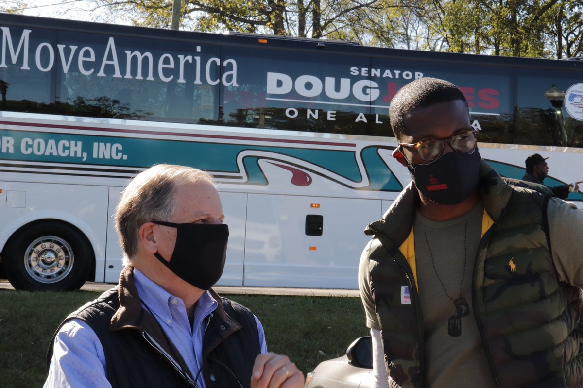 Doug Jones for Senate -- onealabamavotes.com 🗳️ tweet media