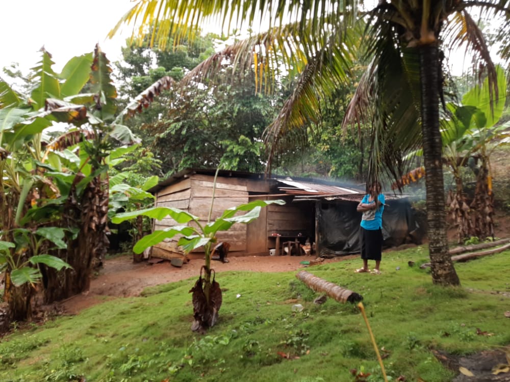 CDSINAPRED's tweet photo. Más imágenes//  #Emergencia #Nicaragua #HuracanEta  #CostaCaribeNorte 
Alcalde del Municipio de Siuna, Cro. Otilio Duarte Herrera, visita puntos críticos en vigilancia permanente a familias que pudieran ser afectados por el paso del #HuracánEta. https://t.co/sCFne5pmdu
