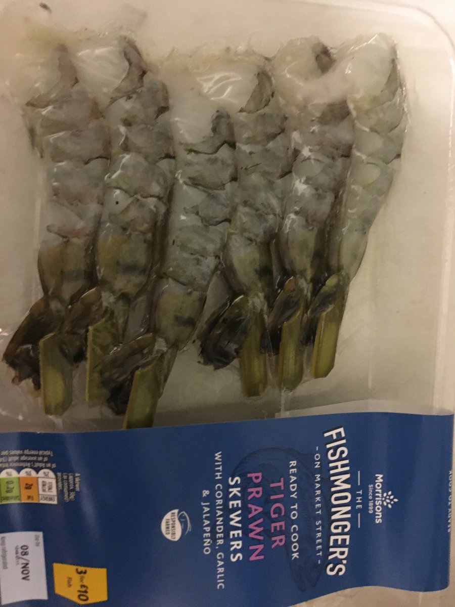 dremmag's tweet photo. #prawngate tonight! Nothing wrong with my sense of smell 🤢amazing customer service @Morrisons Bacup! 🥰thank you https://t.co/7F87fUs9VB