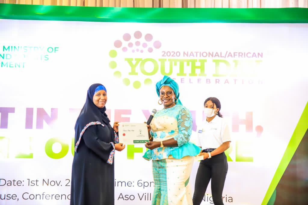 ifrique's tweet photo. With minister of FCT representing the president, state education, women affairs, humanitarian affairs, youth &amp; sports, mines &amp; steel, science &amp; tech, environment, , rep of speaker house of reps https://t.co/6Phg0dprBN