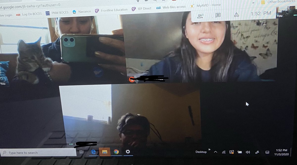 VGalindoDelgado's tweet photo. Perfect day for Virtual Pet Therapy! Simba and Fluffy ๐ ๐งก ๐ #ossiningpride #ossiningschools #onecommunity #schoolcounselor #opride #ossininghighschool @OssiningSchools @OssiningSup @OHSPrincipal3 https://t.co/aw1m66FgjZ
