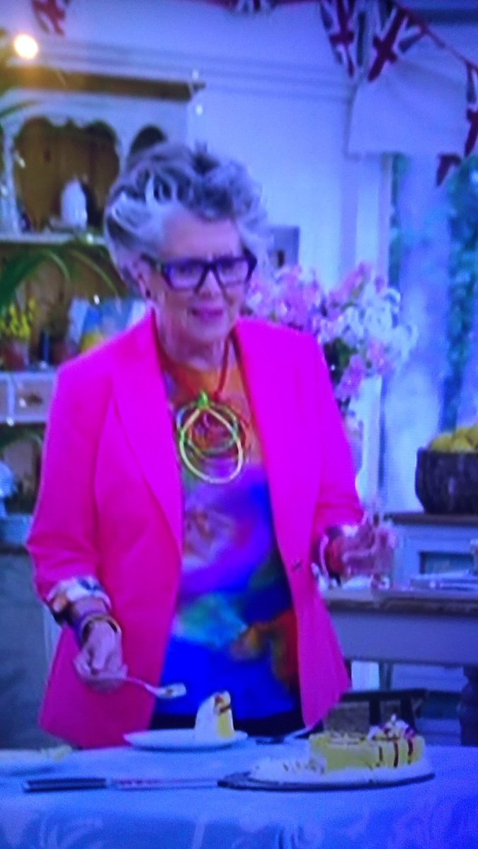 Allison Brogan tweet media