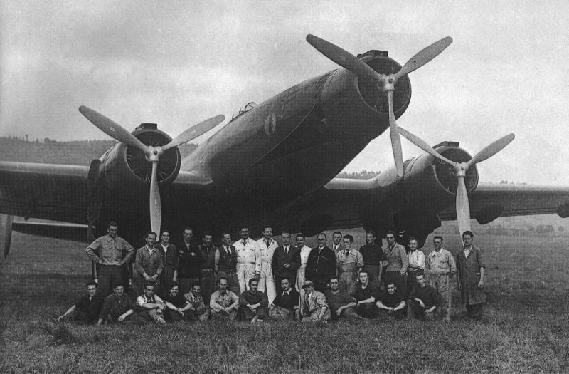 TheGhostRider31's tweet photo. The #Piaggia P.23R was an Italian commercial transport #Trimotor aircraft prototype first flown in 1936. In Dec 1938, it carried a payload of 5000 Kgs at an average speed of 404 Kmph, setting new world records over both the 1,000-kilometer and 2,000-kilometer distances. https://t.co/Agf0upupQJ
