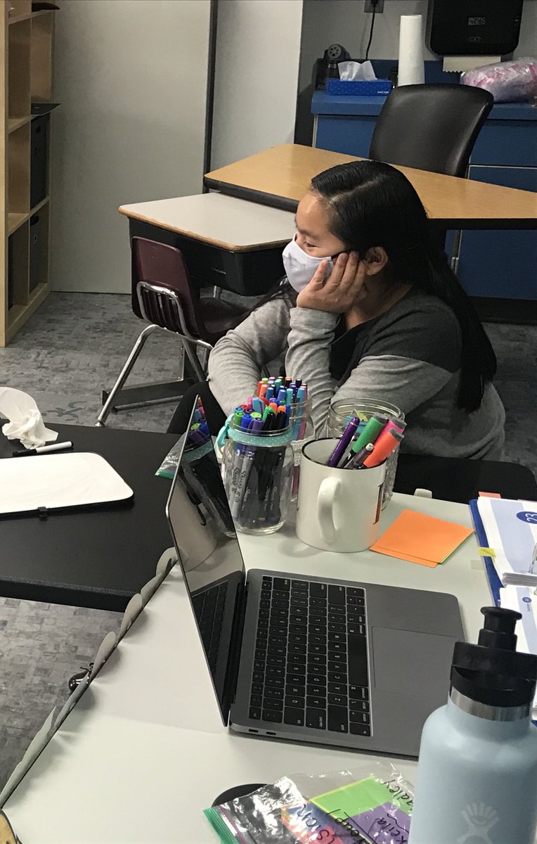 EPEaglesOP's tweet photo. Oak Point interventionists are rocking it with S.I.P.P.S (Systemic Instruction in Phonological Awareness, Phonics and Site Words) ⁦@CollabClassroom⁩ #weinspireeach https://t.co/NFuGHN6yv1