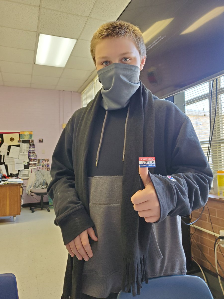 RubioClass's tweet image. Future voters! It&apos;s #Election2020 and our 5th graders participated in a mock election complete with vote registration cards. We enjoyed learning about the election process. @Southside_AISD