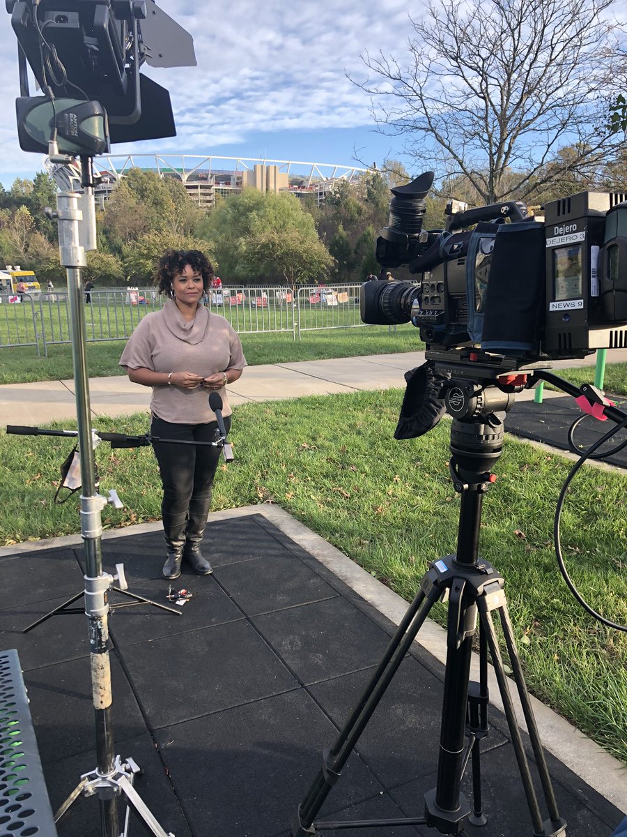 TraceeWilkins's tweet photo. Did you #vote yet? Now is the perfect time. Almost no waits across Prince George’s County, MD. Get your mail-in ballot in a drop box by 8pm or get to a voting center by 8pm and watch our election coverage on #News4. We’re expecting a long night. https://t.co/hiaqhxvkYc