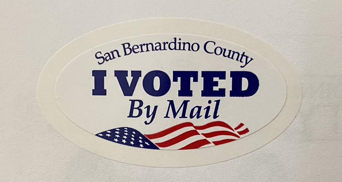 being_Kaur's tweet photo. Instead of complaining, please #UseYourRight and cast vote #AmericaDecides2020 #IVoted #USAElections2020 https://t.co/ihTQzEsd5O