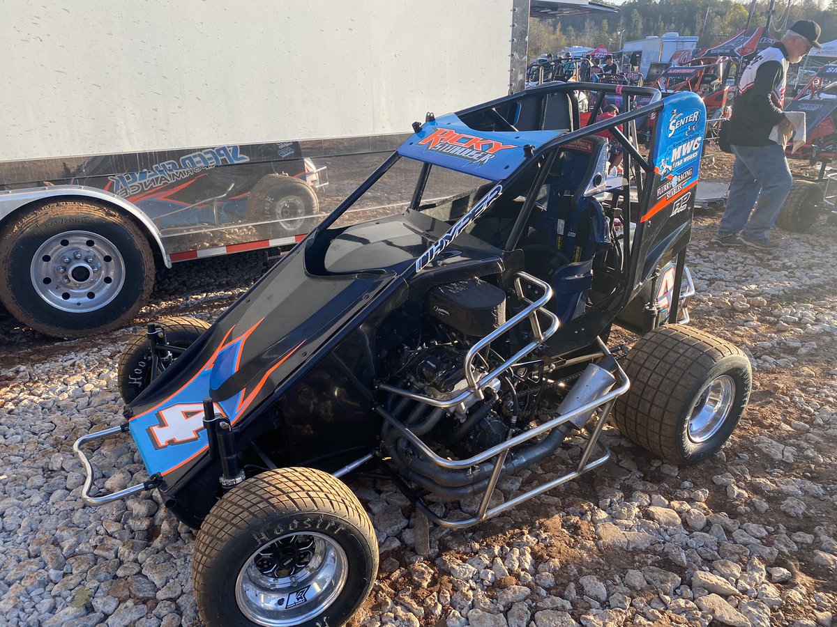 Also in a <a href="/JoeBMotorsports/">Joe B. Miller</a> entry this weekend at Millbridge is <a href="/StenhouseJr/">Ricky Stenhouse Jr.</a> driving the No. 4 <a href="/HyperRacing44/">Hyper Racing</a>.

RSJ has plenty of laps &amp; success in midgets &amp; sprints, but still remains new to the micro sprint land.