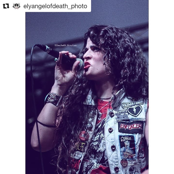 DrX_Official's tweet photo. Skulls of Metal, 2019 🙌💥 #tbt
.
.
.
#musicphotography #drxband #albakarry #heavymetal #skullsofmetal #metalmusic #progressiverock #femalemetalband #metalqueen #metalsinger #portraitphotography #portrait #gigview #gigphotography #livemusicphotography #metalhead https://t.co/Ypjz7D47Qk