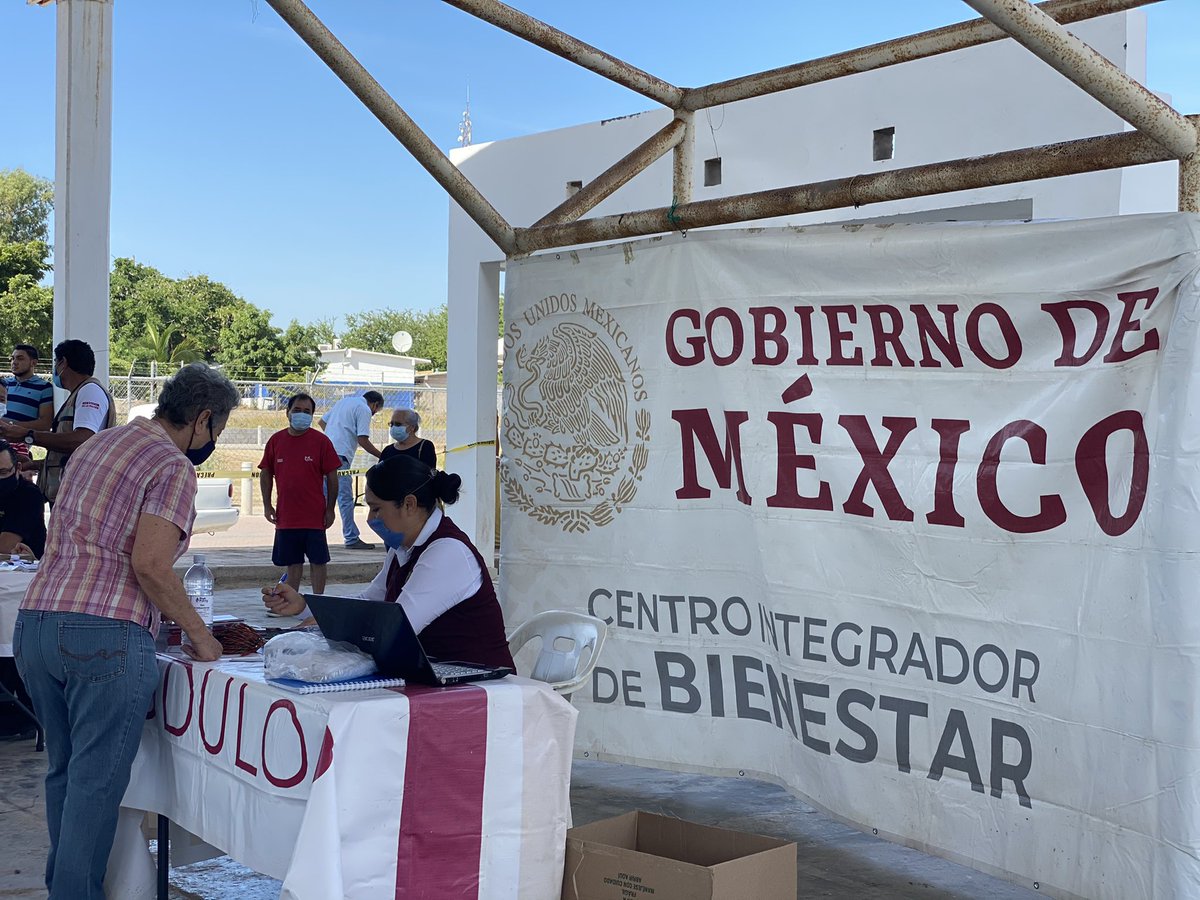 josejaimems's tweet photo. Hoy iniciamos el Operativo de Pago de las #PensionesdeBienestar del bimestre Nov-Dic donde nuestros derechohabientes reciben su pensión de $2620. Con mucho alegría visité la sede de Altata, Navolato donde estamos llevando bienestar a través de los #ProgramasdeDesarrollo https://t.co/dhkRrGZ47y