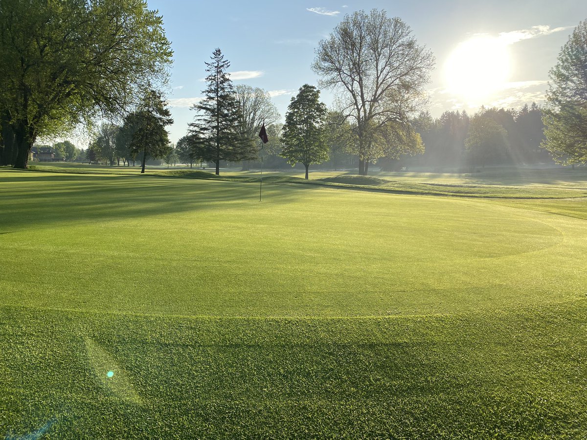 pgccgreens's tweet photo. And just like that the 2020 golf season comes to an end. The maintenance team would like to offer a huge thank you to all of the Members of PGCC for their support this season! Our work is never done though, so follow along for post closure activities. #pgcc2020. https://t.co/8T8NiiD0LP