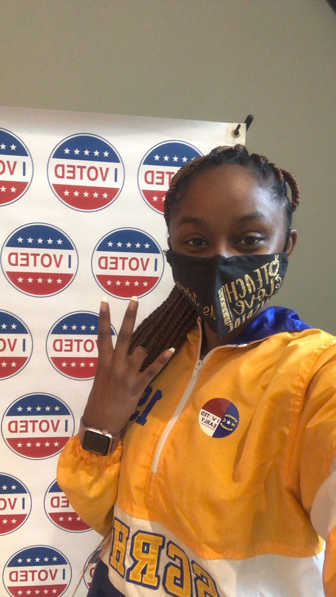 AlexJohnson2020's tweet photo. Day 3 of RHOvember. ππππ #SGRhoTurns98 #SigmaGammaRho #12DaysofRhovember https://t.co/UbGypitYi9