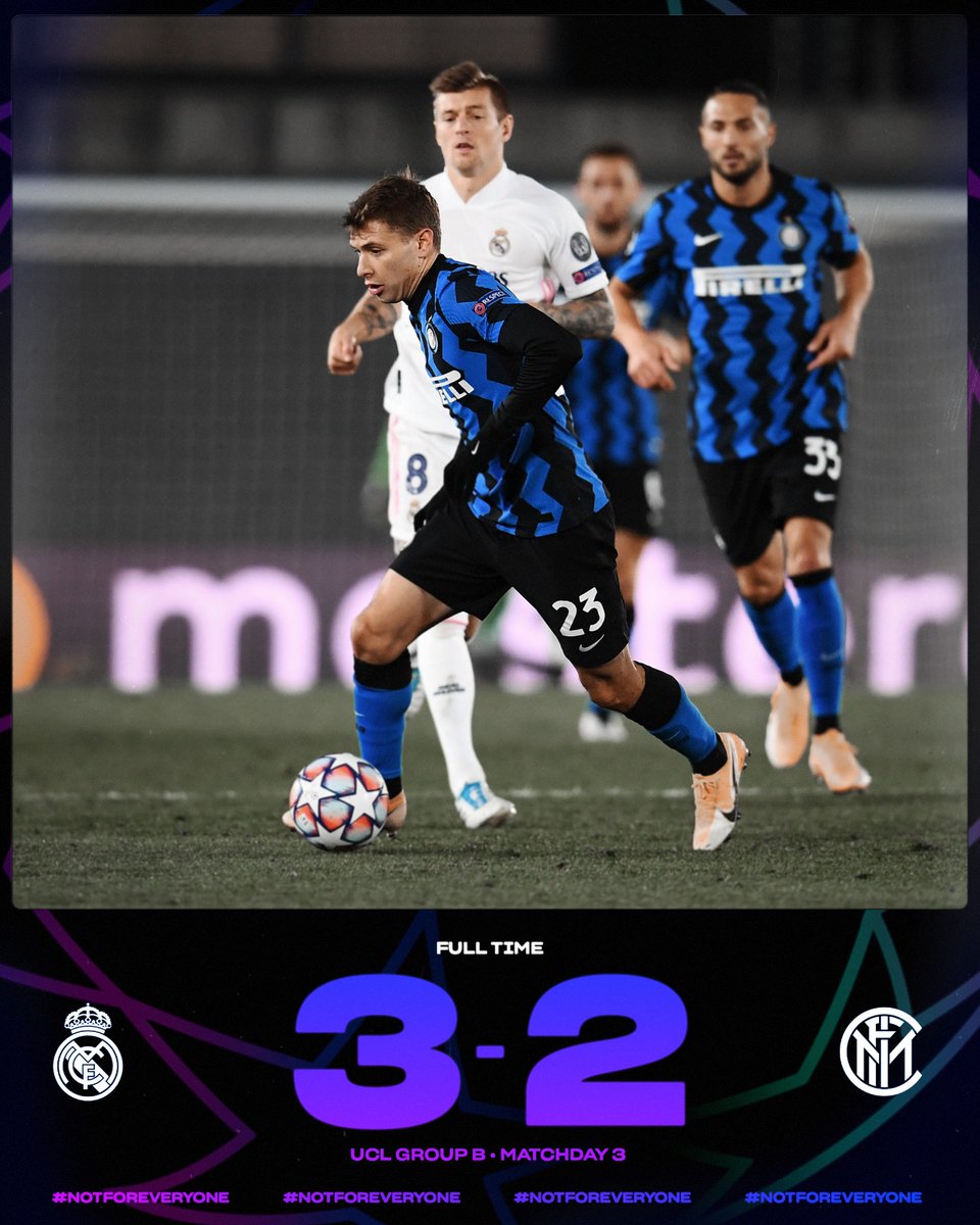 Inter_id's tweet photo. ⏹ | FT: 3-2 #RealInter

Malam yang berat di Spanyol...
Jangan patah arang!

#UCL #FORZAINTER ⚫️🔵 https://t.co/9FbR6qNFJ2