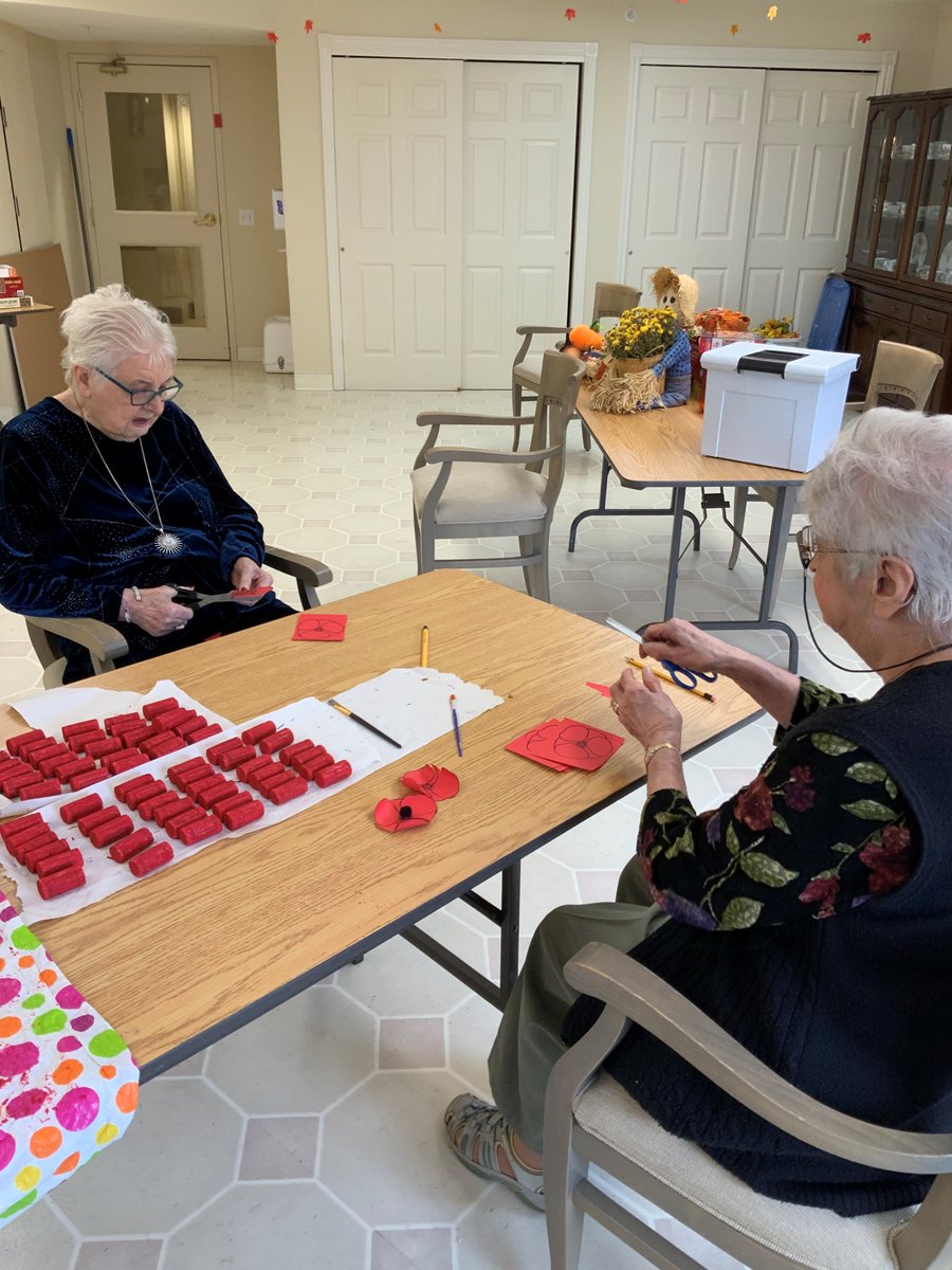 queenstonplace's tweet photo. Preparing for Remembrance Day https://t.co/2RZzY0TeJT