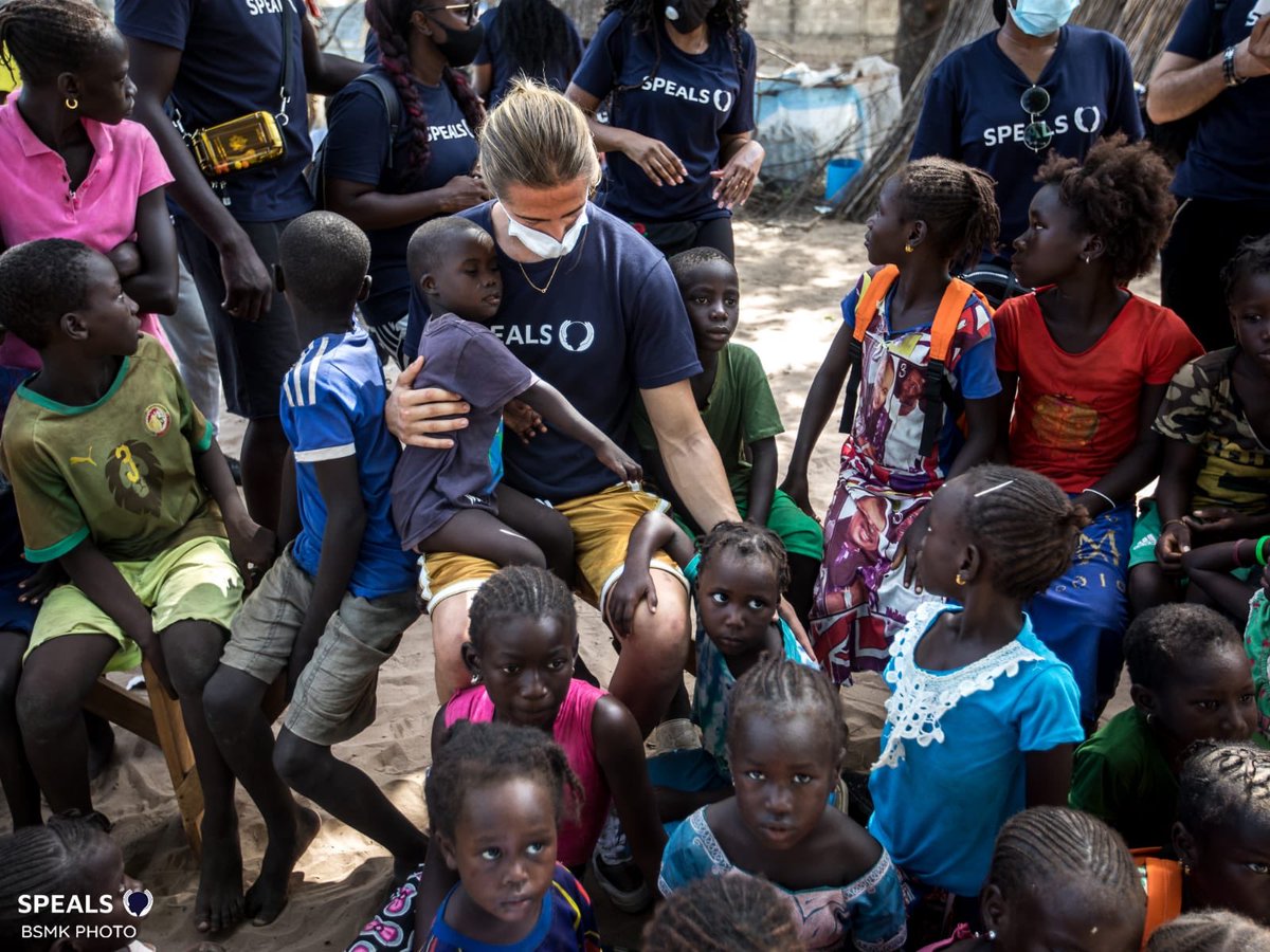 DylanThiry_'s tweet image. J’ai compris une chose essentielle et primordiale :
C’est qu’il faut agir tout de suite et aujourd’hui.
Ne rien reporter.
Ils n’ont pas besoin de nous demain, ils avaient besoin de nous hier. Donc avec l’Assocation Speals nous préparons déjà notre prochain aide humanitaire.