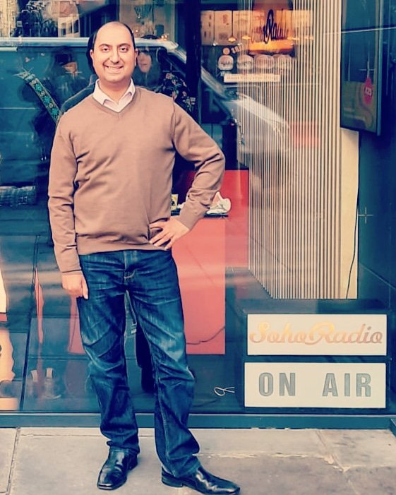 sulekhruparell's tweet photo. Listen to my latest #podcast on @sohoradio player tomorrow 4th Nov at 7am for 2 hour dose of indian classical music, fusion and folk https://t.co/W24R5EXlcp
#LIVEradio #soho #indianmusic #sitar #tabla #flute #santoor #sarangi #relaxing #ClassicalMusic #raagspacetime #tablaworks https://t.co/zC6r3JVOlP