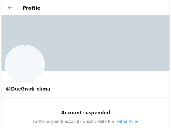 RougeRoberta's tweet photo. @Twitter, hey there!
@DueGradi_clima's account has been suspended with no reason for over a month.🤦‍♀️
We're a 🇮🇹 web magazine making information on climate change and we didn't violate any Twitter rule.
We've already reached out to the Help Center 3 times in vane. Can you help?🙏 https://t.co/92mVkOv2rQ