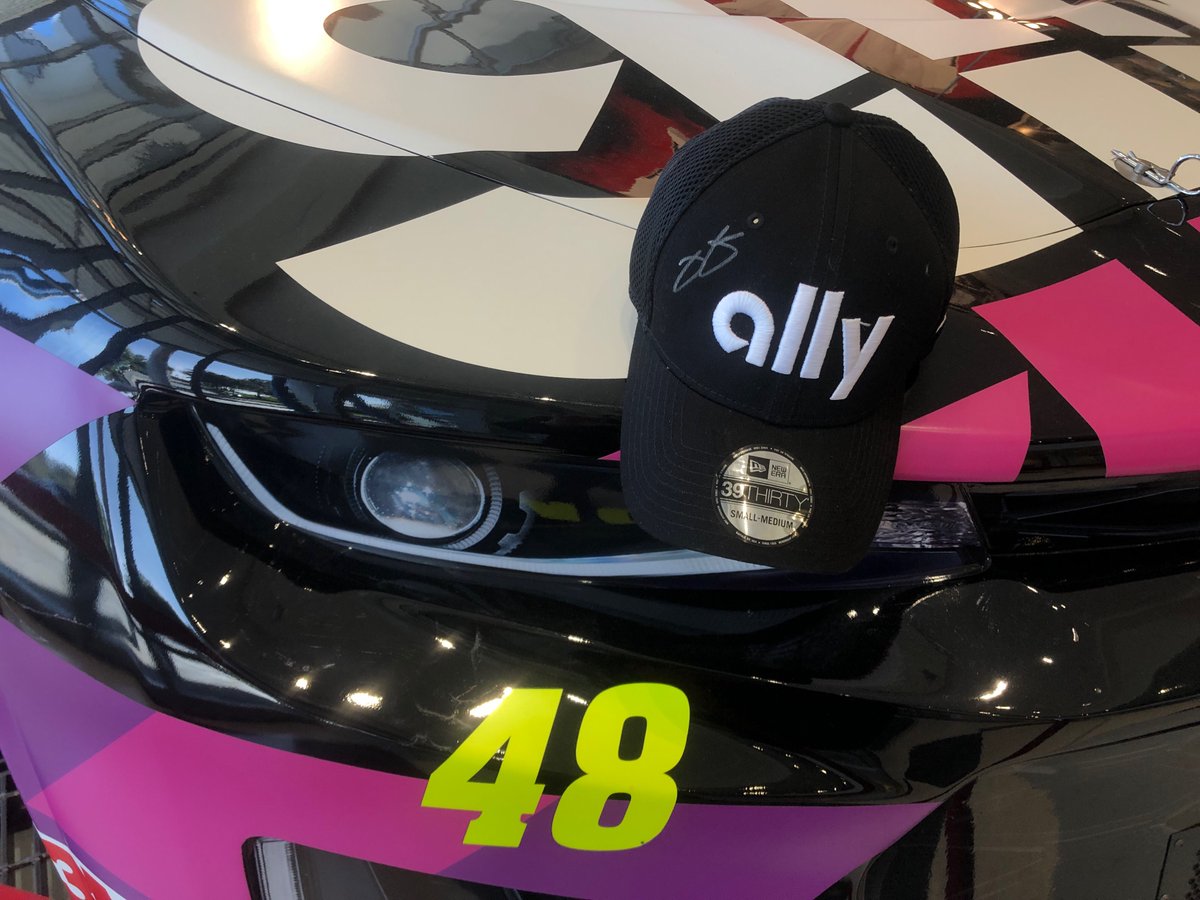 TeamHendrick's tweet photo. HendrickNation, are you ready to cheer on @JimmieJohnson #OneFinalTime this weekend @phoenixraceway?

RT us and leave a good luck message below for the seven-time champ to be entered into a giveaway — one lucky fan will win an autographed @allyracing hat! https://t.co/oBDfs5k0F1